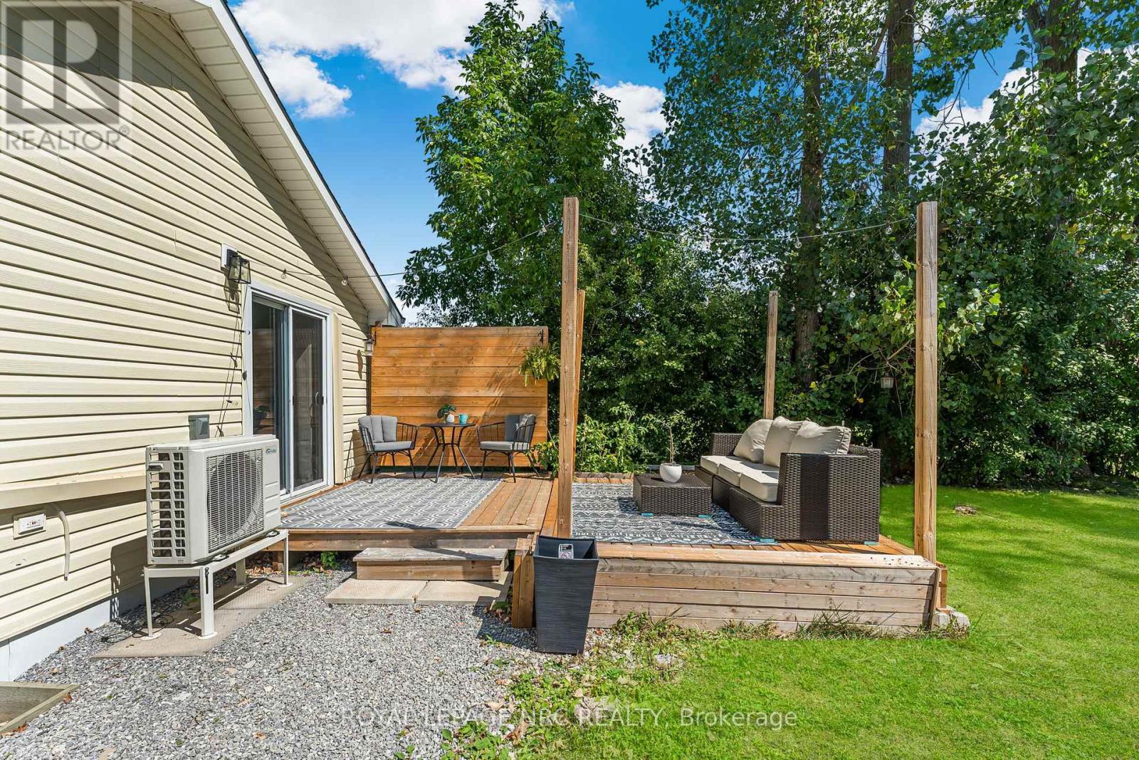 414 Washington Road, Fort Erie, Ontario  L2A 4K4 - Photo 25 - X12388312