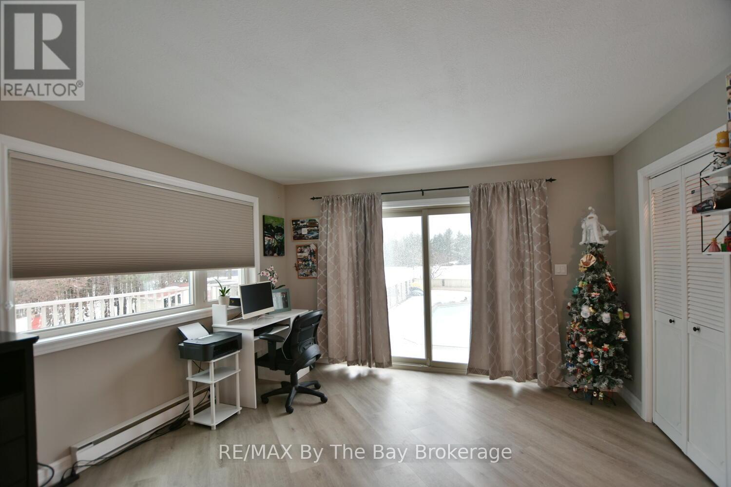 193 14 Concession E, Tiny, Ontario  L9M 2H7 - Photo 17 - S12388131