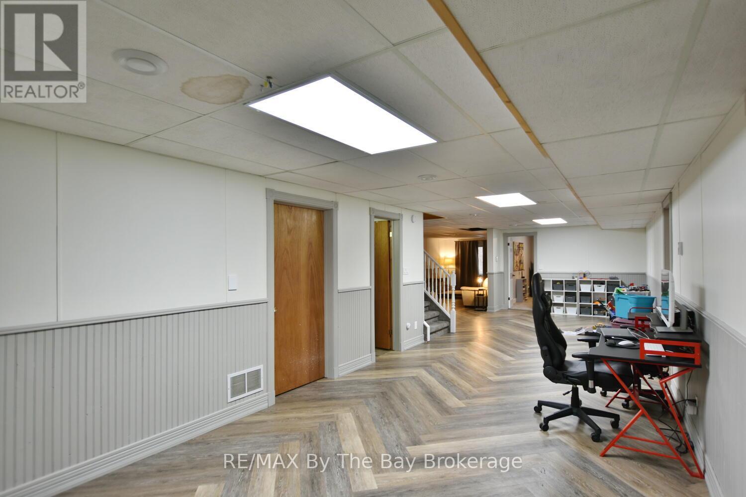 193 14 Concession E, Tiny, Ontario  L9M 2H7 - Photo 28 - S12388131