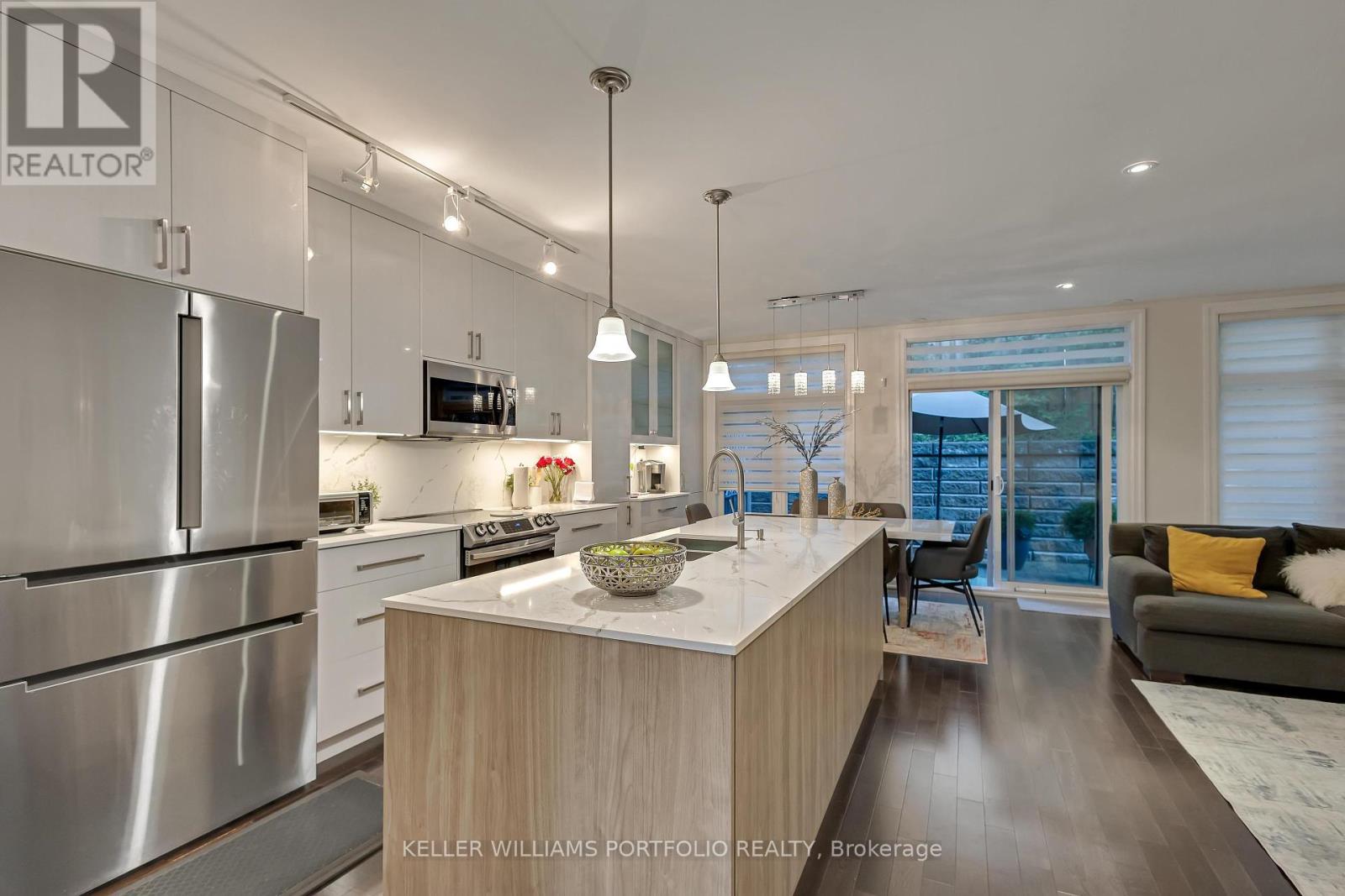 365a Roehampton Avenue, Toronto, Ontario  M4P 1S3 - Photo 3 - C12387998