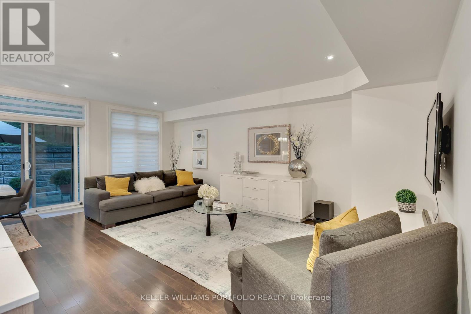 365a Roehampton Avenue, Toronto, Ontario  M4P 1S3 - Photo 6 - C12387998
