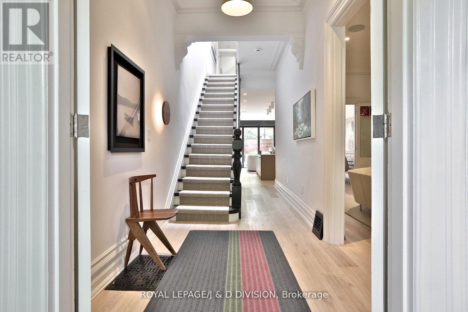 Property at 426 ONTARIO STREET image 4