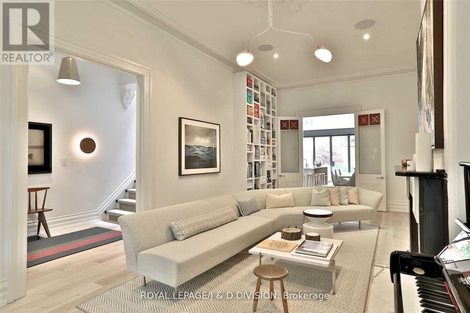 Property at 426 ONTARIO STREET image 5