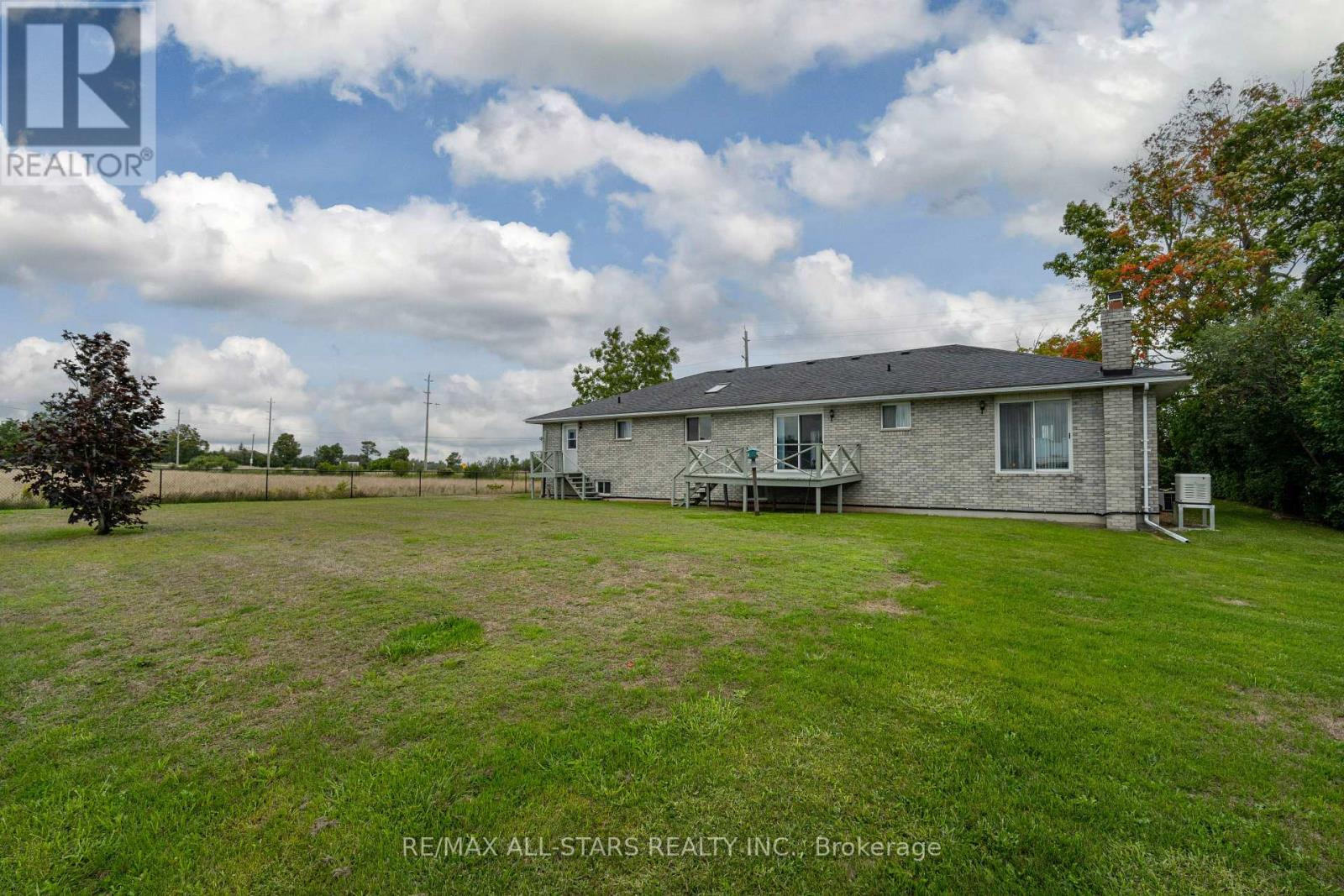 55 Sturgeon Street N, Kawartha Lakes, Ontario  K0L 2W0 - Photo 4 - X12388182