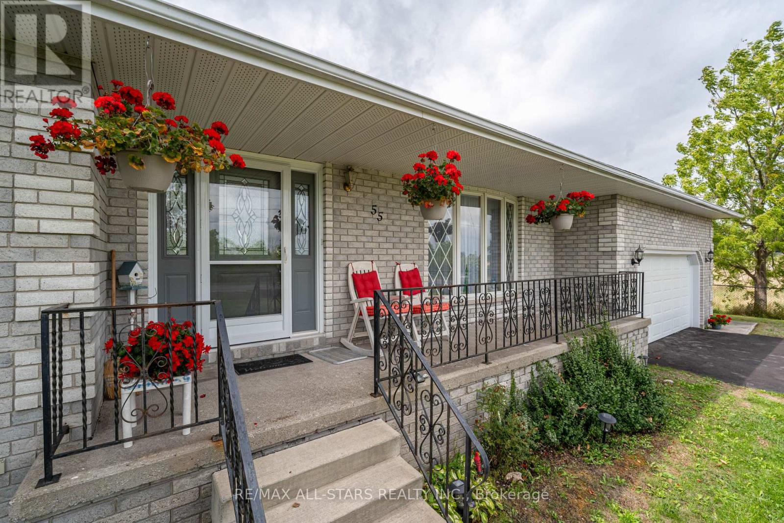 55 Sturgeon Street N, Kawartha Lakes, Ontario  K0L 2W0 - Photo 5 - X12388182
