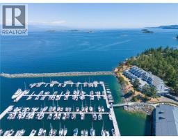 302 3555 Outrigger Rd Schooner House
