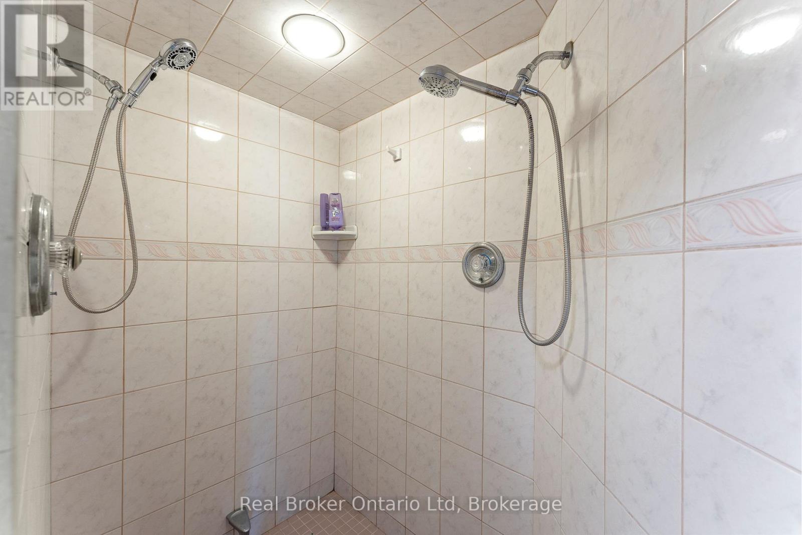 339496 Presquile Road, Georgian Bluffs, Ontario  N0H 2T0 - Photo 14 - X12388122