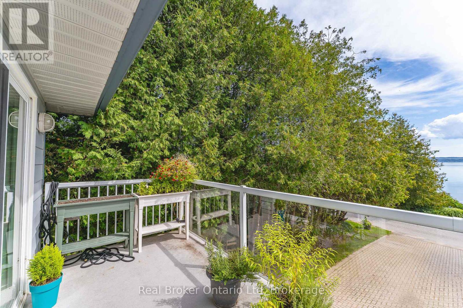 339496 Presquile Road, Georgian Bluffs, Ontario  N0H 2T0 - Photo 23 - X12388122