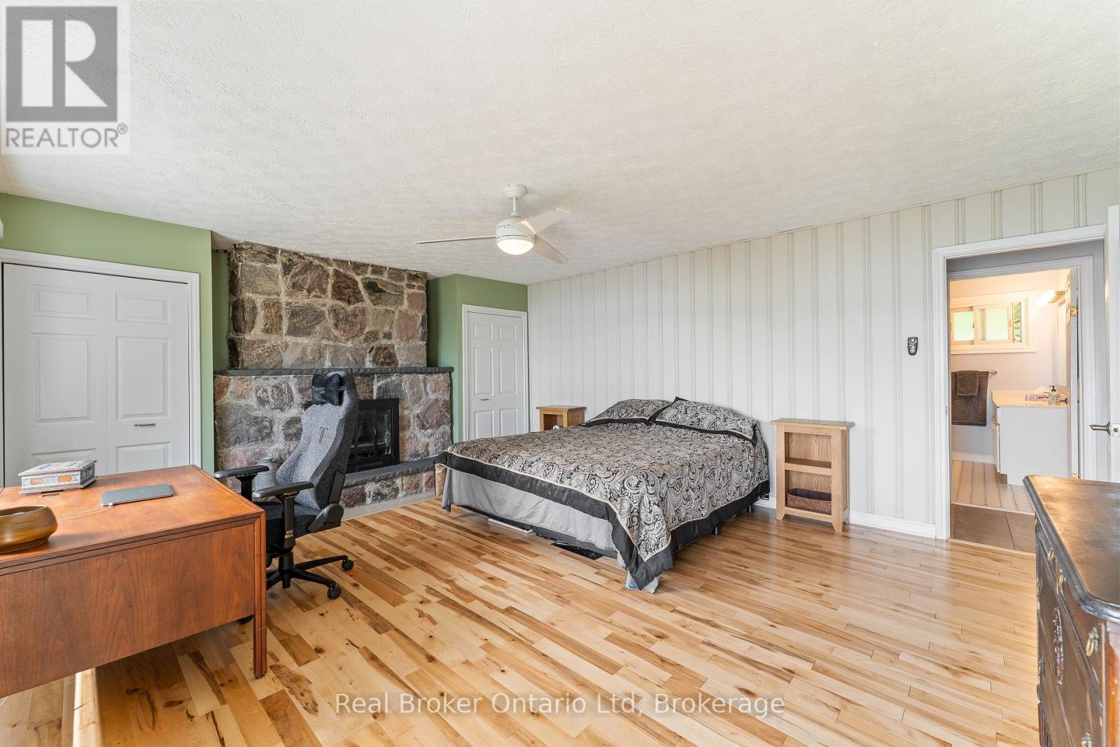 339496 Presquile Road, Georgian Bluffs, Ontario  N0H 2T0 - Photo 33 - X12388122