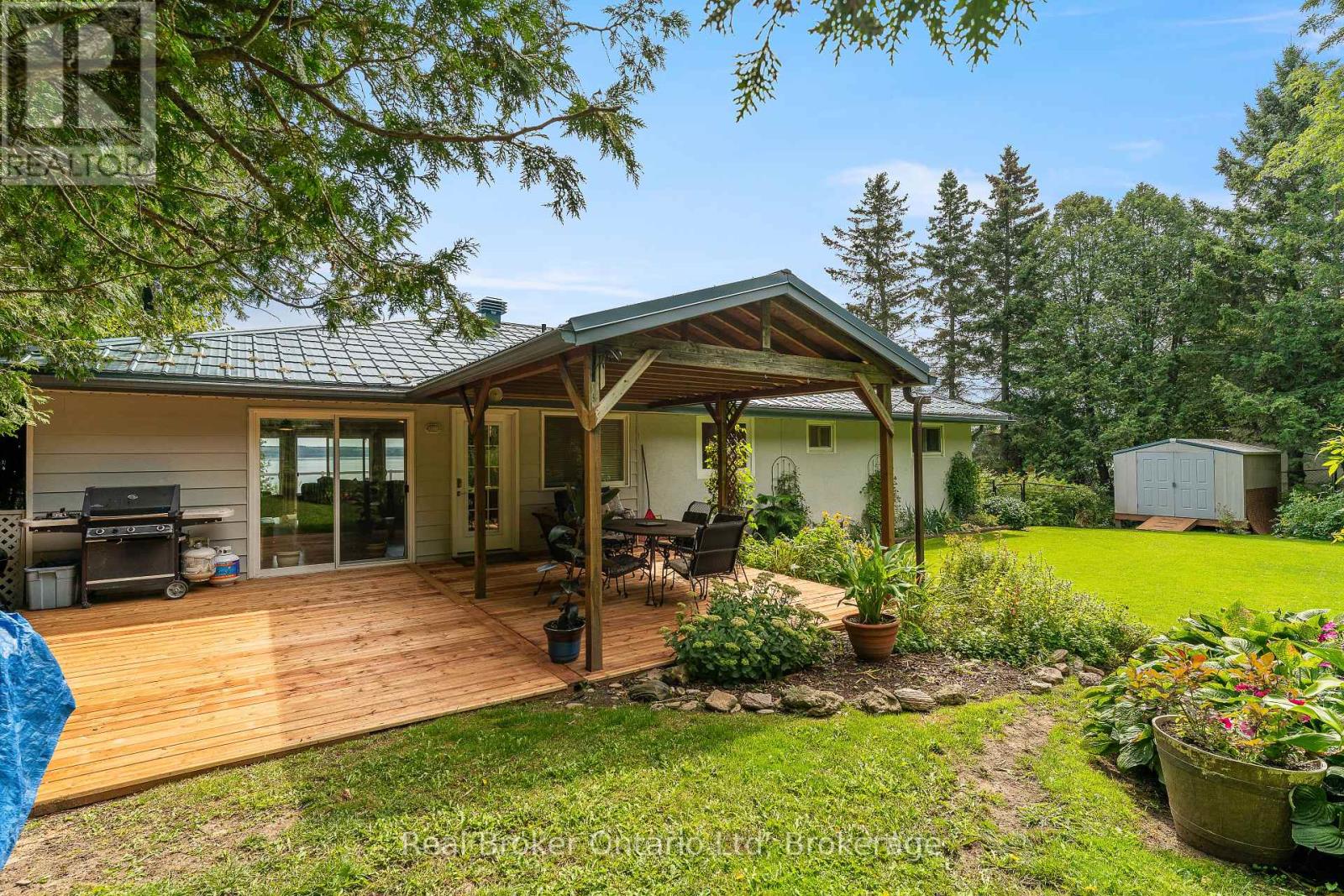 339496 Presquile Road, Georgian Bluffs, Ontario  N0H 2T0 - Photo 39 - X12388122