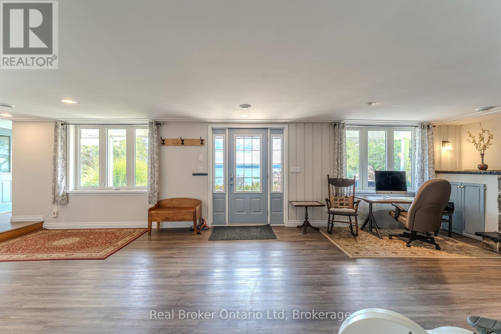 339496 Presquile Road, Georgian Bluffs, Ontario  N0H 2T0 - Photo 7 - X12388122