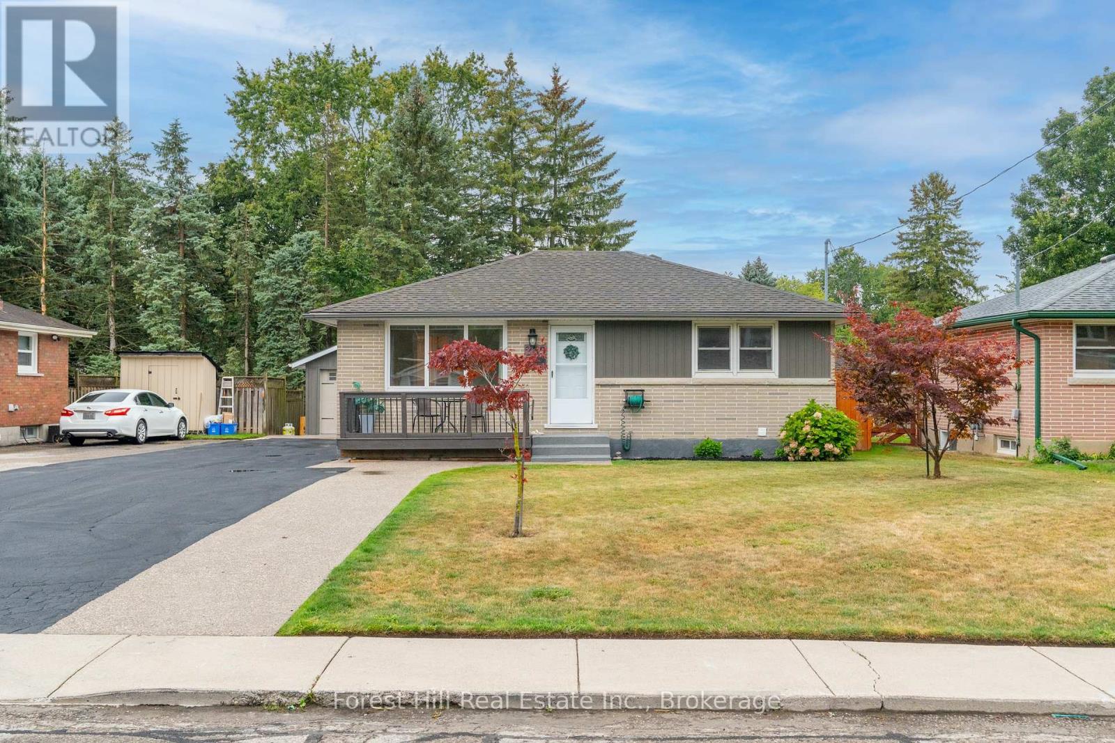 239 CLARKE STREET N, Woodstock, Ontario