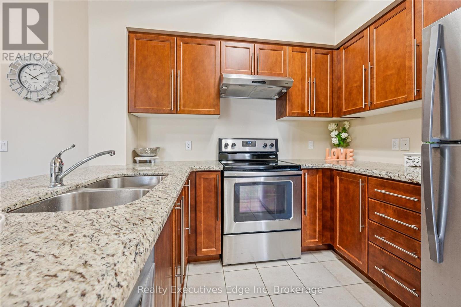 323 - 1077 Gordon Street, Guelph, Ontario  N1G 0E3 - Photo 22 - X12388192