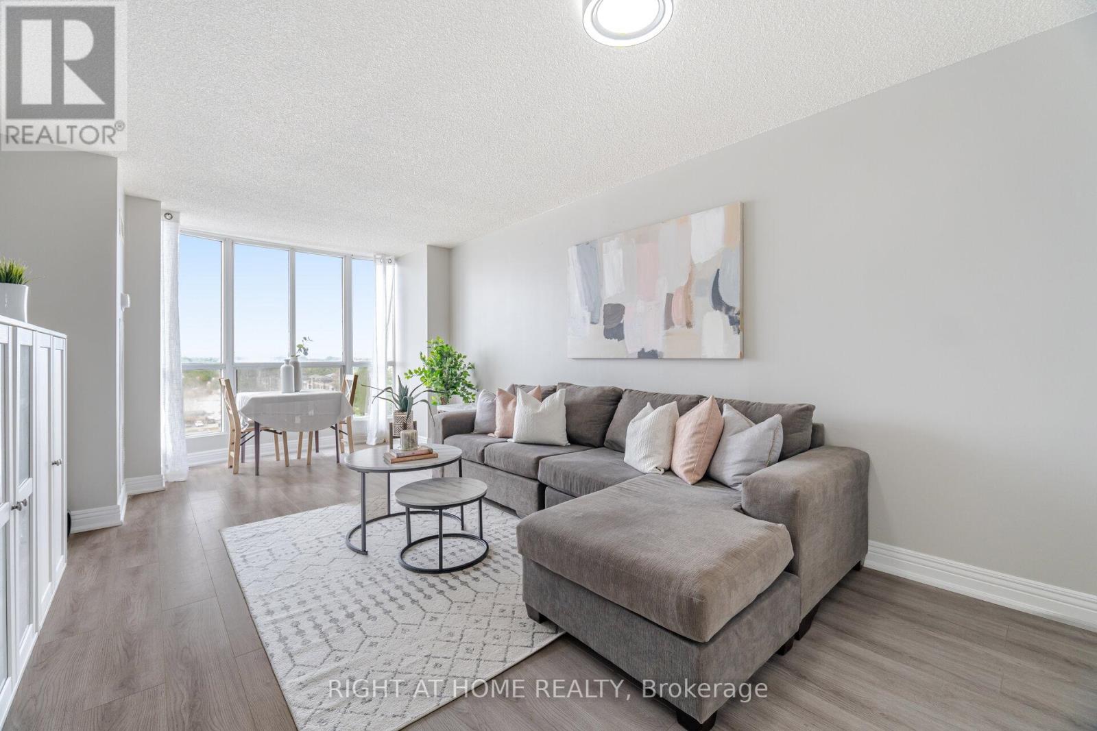 807 - 1470 MIDLAND AVENUE, Toronto, Ontario