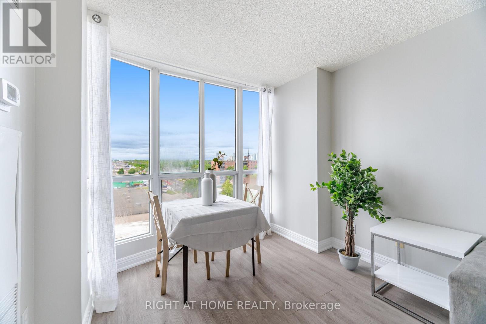 807 - 1470 Midland Avenue, Toronto, Ontario  M1P 4Z4 - Photo 4 - E12388039