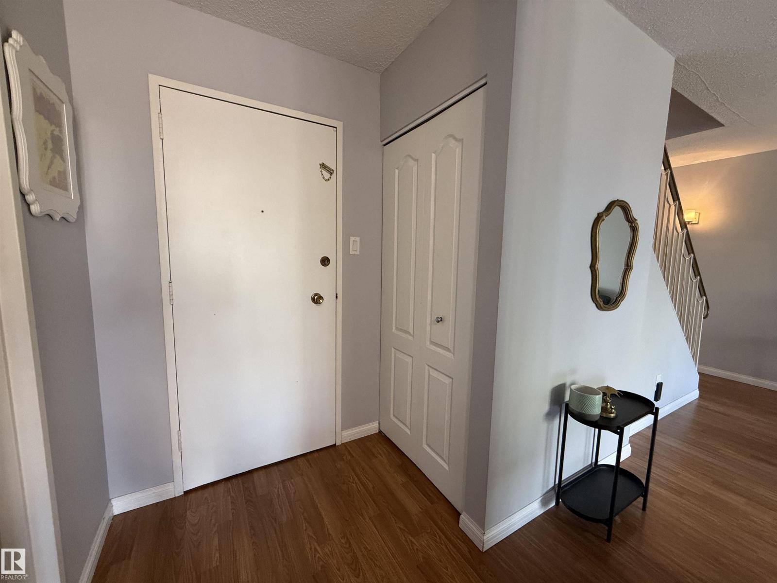 #207 7815 159 St Nw, Edmonton, Alberta  T5R 2E1 - Photo 2 - E4456683