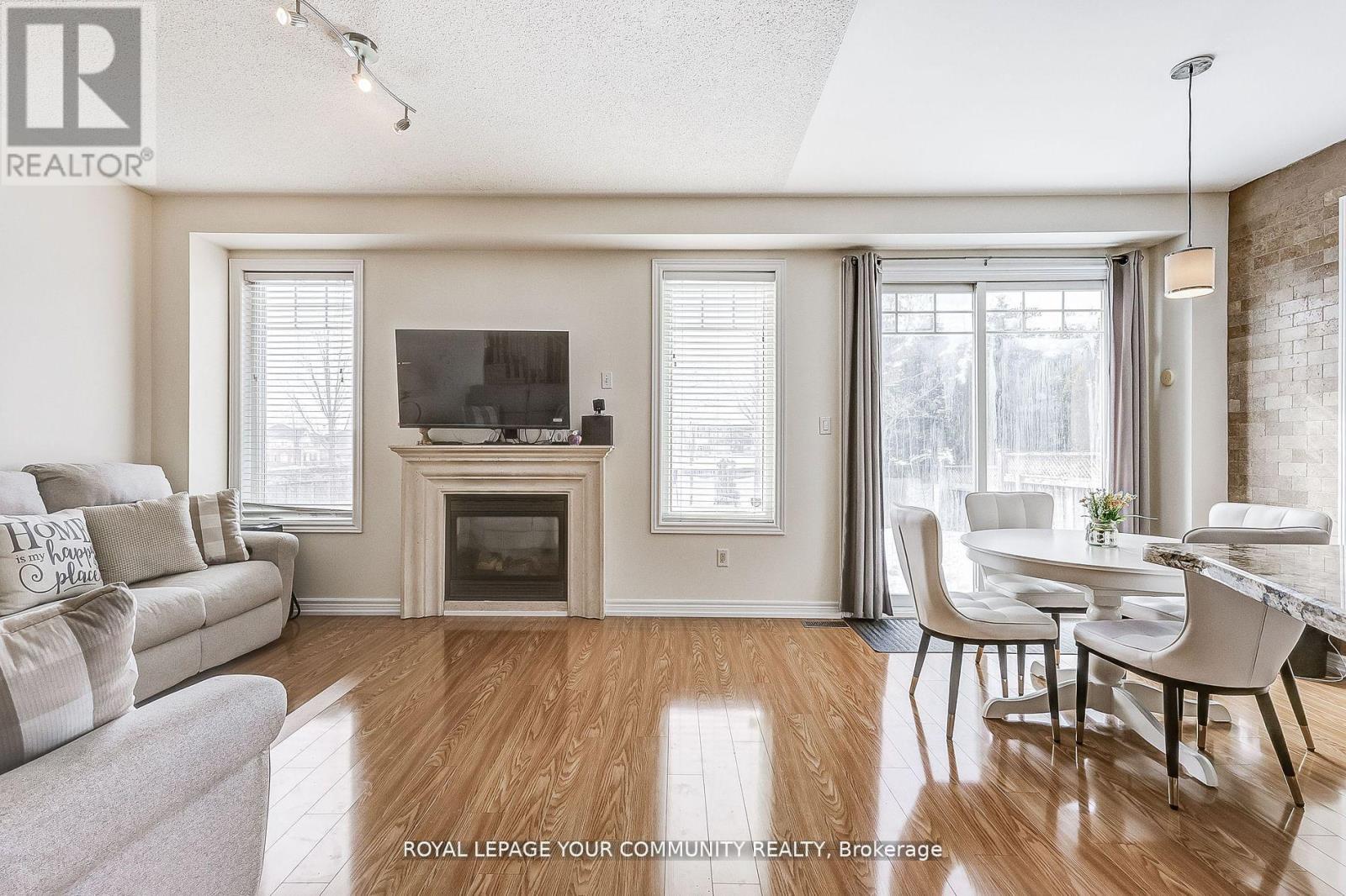 16 Windrow Street, Richmond Hill (Jefferson), Ontario  L4E 0B6 - Photo 14 - N12387971