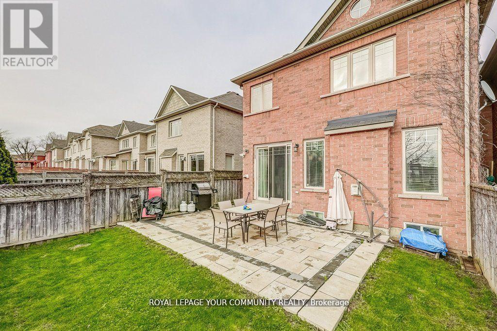 16 Windrow Street, Richmond Hill (Jefferson), Ontario  L4E 0B6 - Photo 32 - N12387971