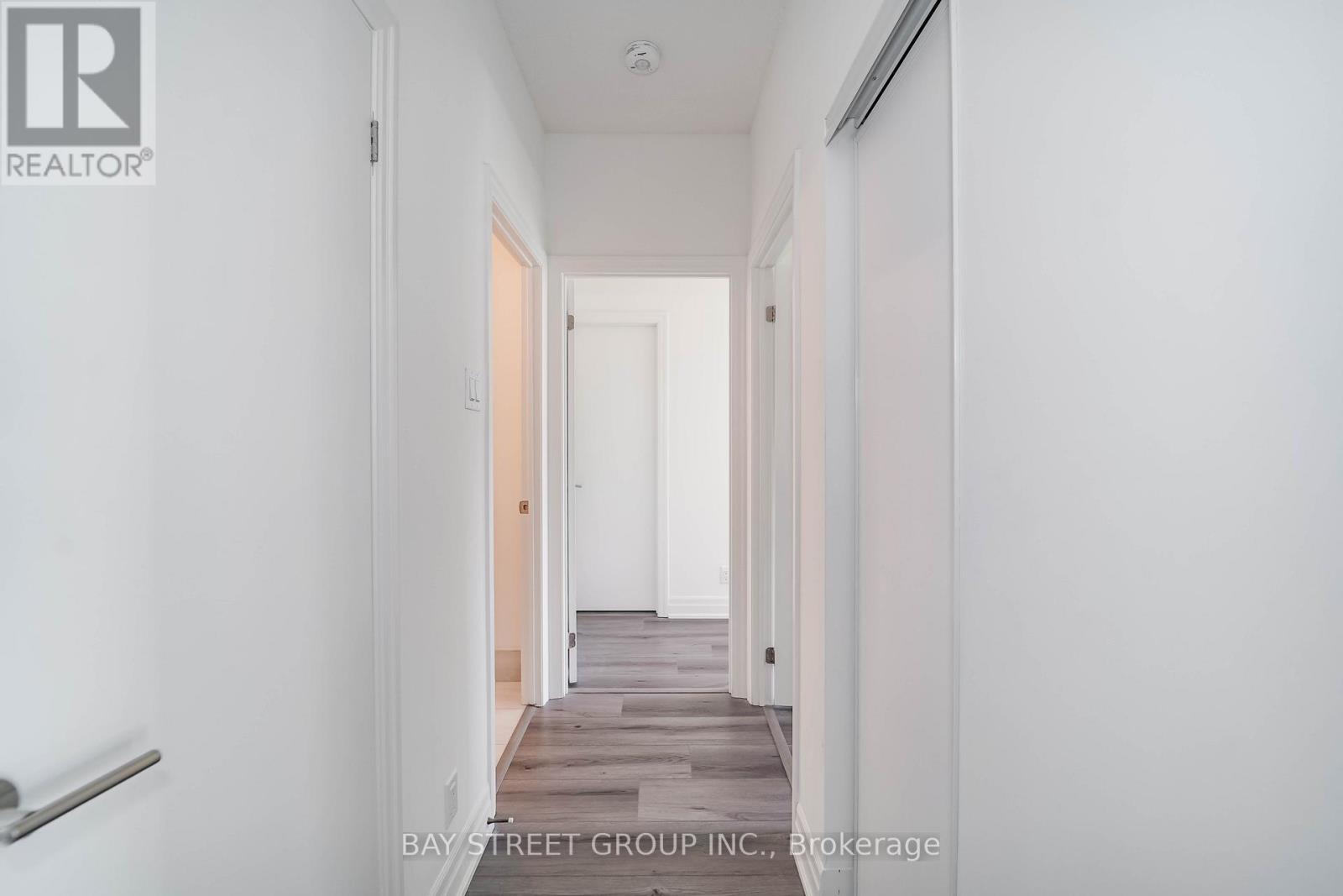 327 - 101 Cathedral High Street, Markham (Cathedraltown), Ontario  L6C 3L8 - Photo 18 - N12388059
