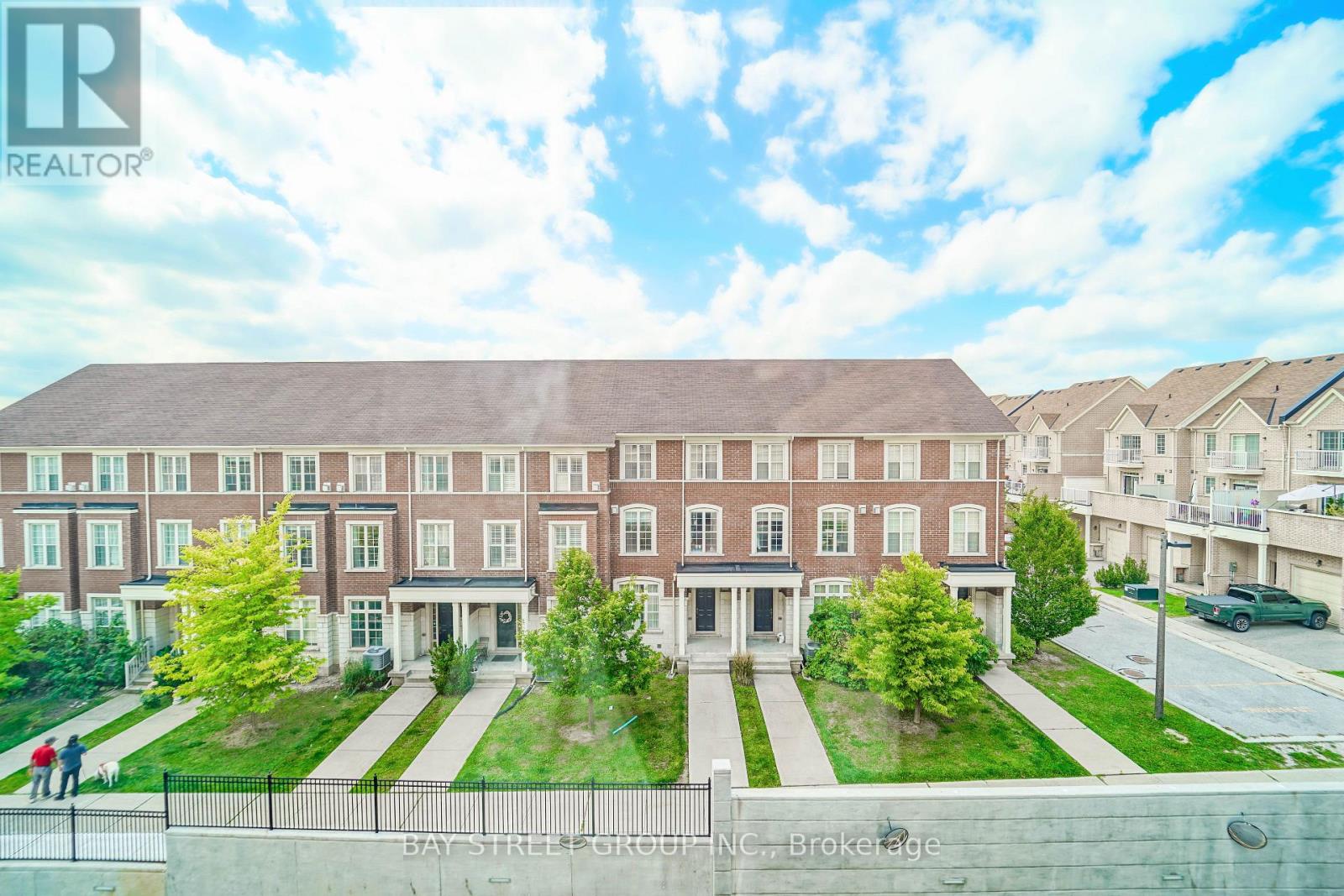 327 - 101 Cathedral High Street, Markham (Cathedraltown), Ontario  L6C 3L8 - Photo 31 - N12388059