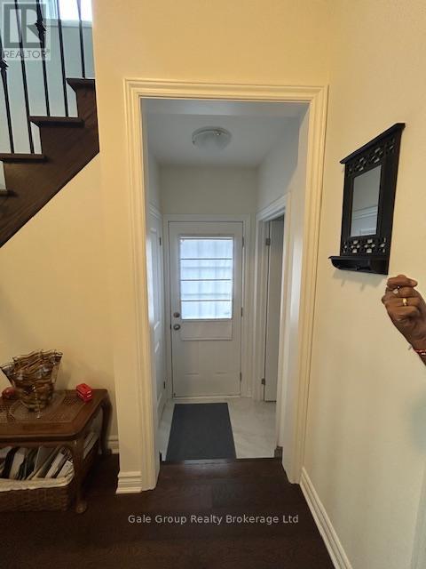 52 Seaton Crescent W, Tillsonburg, Ontario  N4G 0J7 - Photo 13 - X12388316