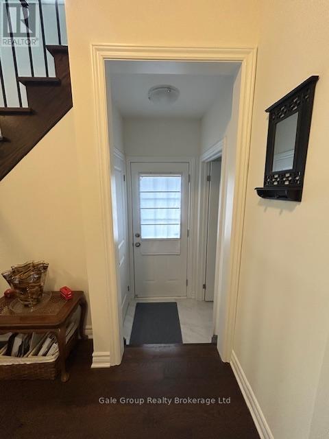 52 Seaton Crescent W, Tillsonburg, Ontario  N4G 0J7 - Photo 14 - X12388316