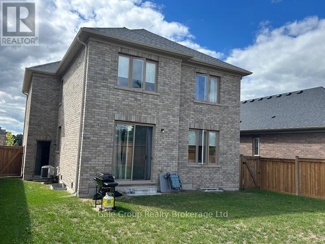 52 Seaton Crescent W, Tillsonburg, Ontario  N4G 0J7 - Photo 44 - X12388316