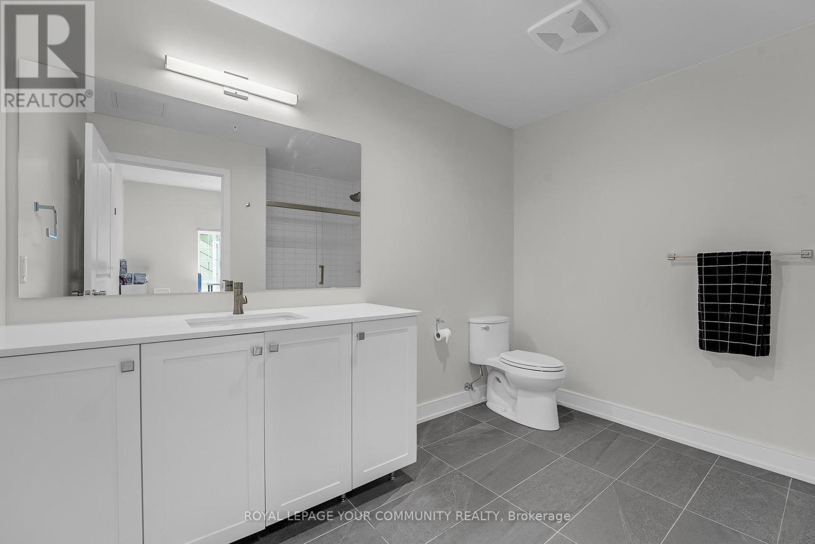 211 - 121 Mary Street, Clearview, Ontario  L0M 1G0 - Photo 23 - S12388054