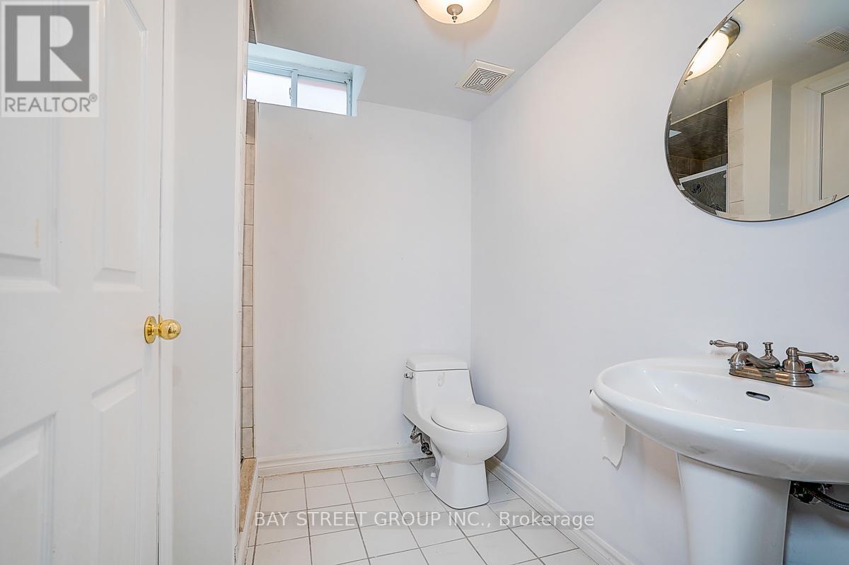 8 Muster Court, Markham, Ontario  L3R 9G5 - Photo 42 - N12385836
