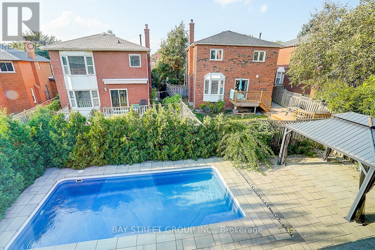 8 Muster Court, Markham, Ontario  L3R 9G5 - Photo 31 - N12385836