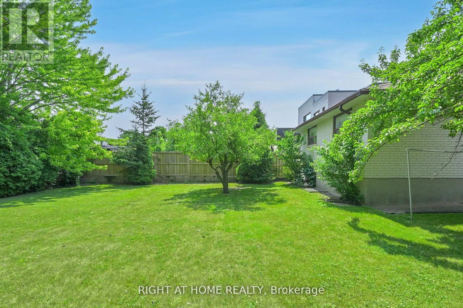 67 Netherford Road, Vaughan (Maple), Ontario  L6A 1E1 - Photo 8 - N12377669