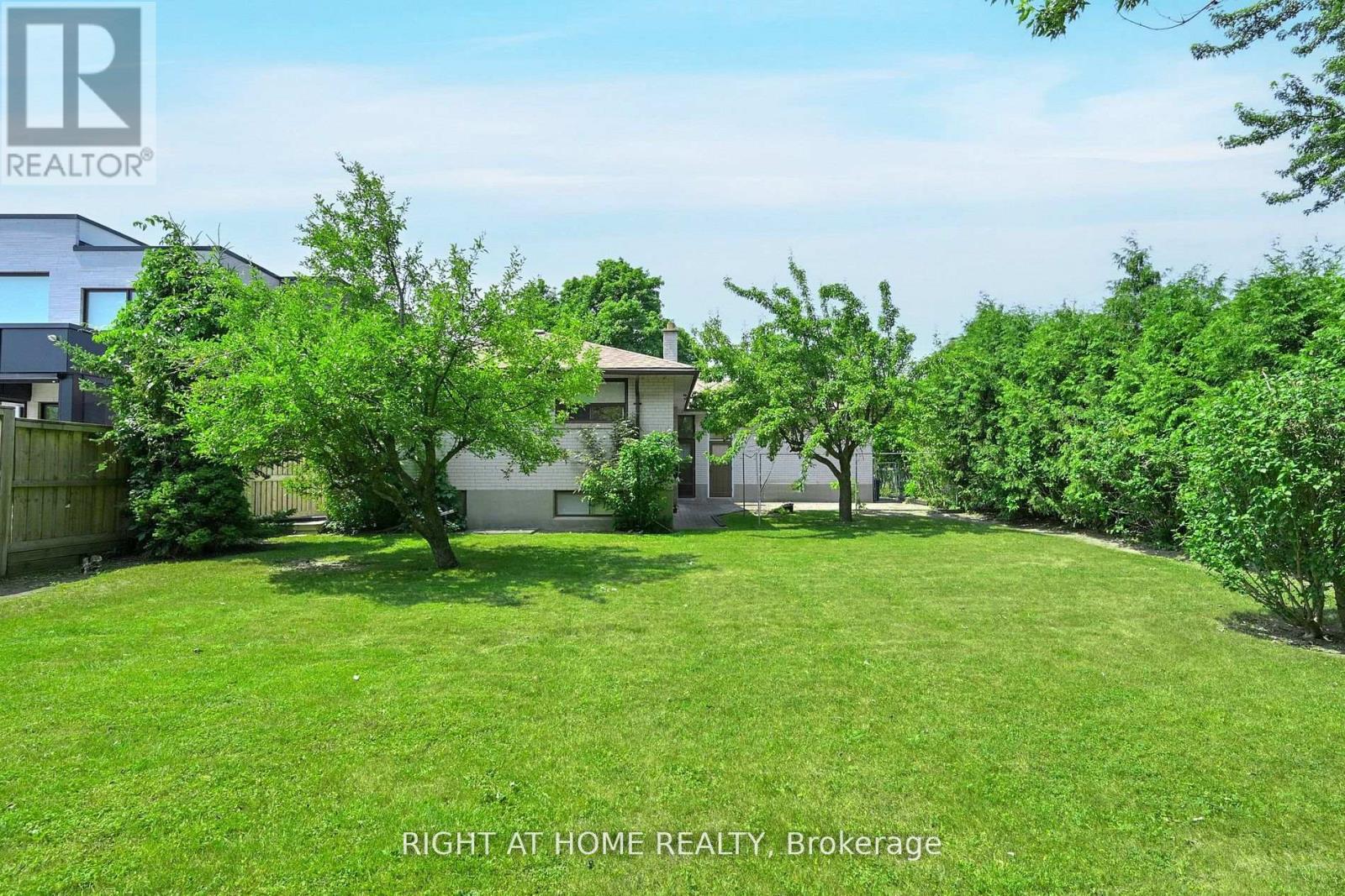 67 Netherford Road, Vaughan (Maple), Ontario  L6A 1E1 - Photo 10 - N12377669