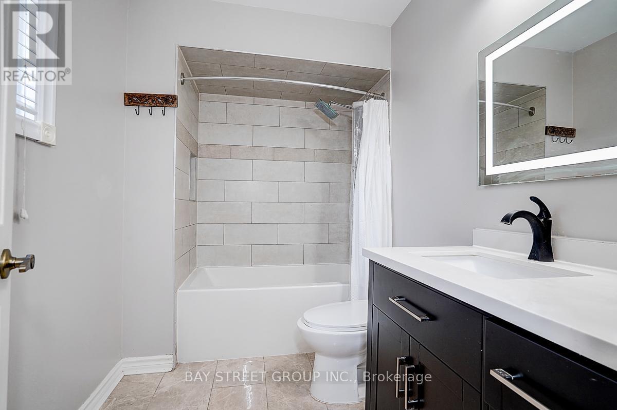 8 Muster Court, Markham, Ontario  L3R 9G5 - Photo 29 - N12385836