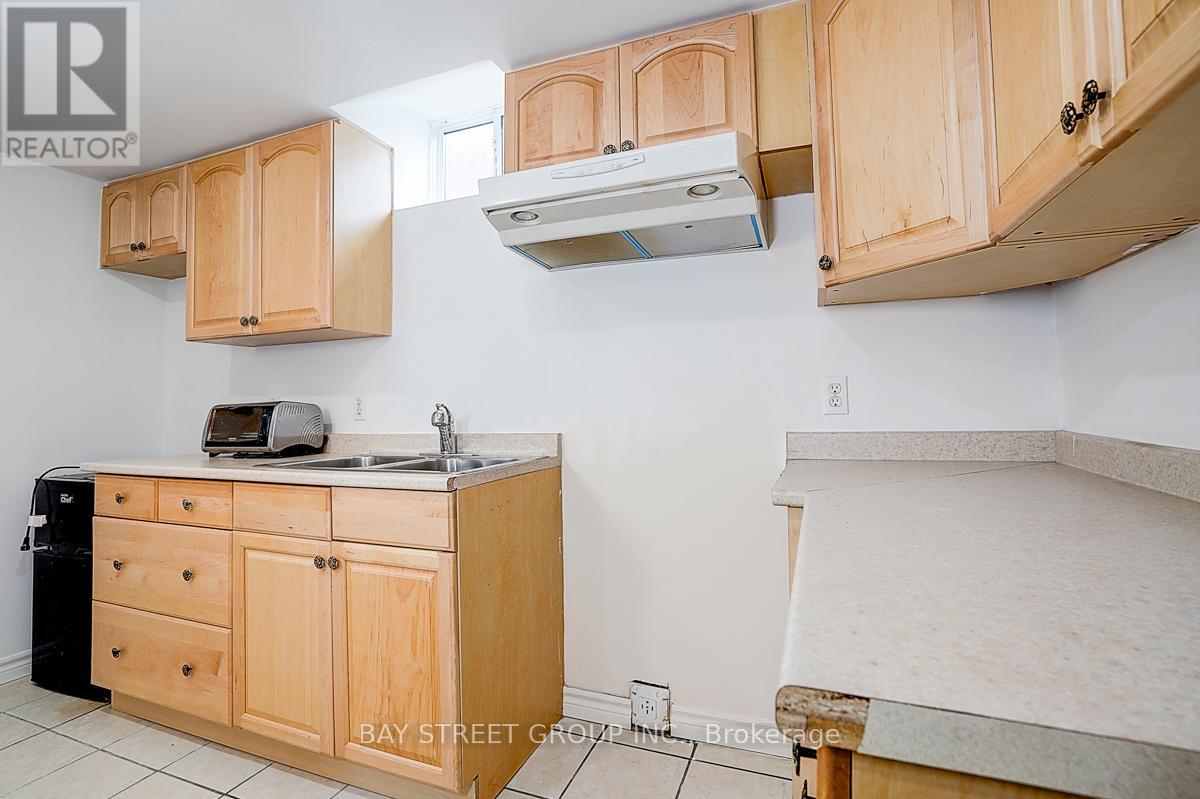 8 Muster Court, Markham, Ontario  L3R 9G5 - Photo 41 - N12385836
