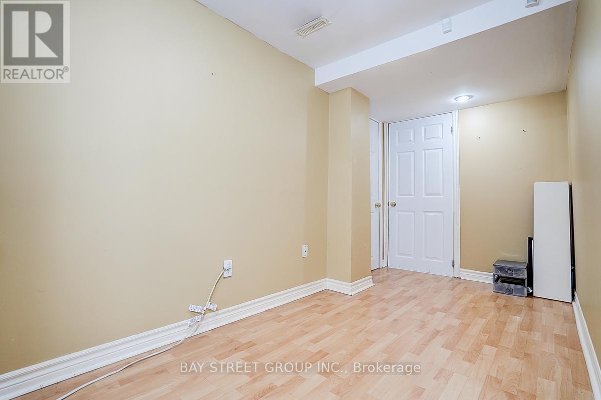 8 Muster Court, Markham, Ontario  L3R 9G5 - Photo 43 - N12385836