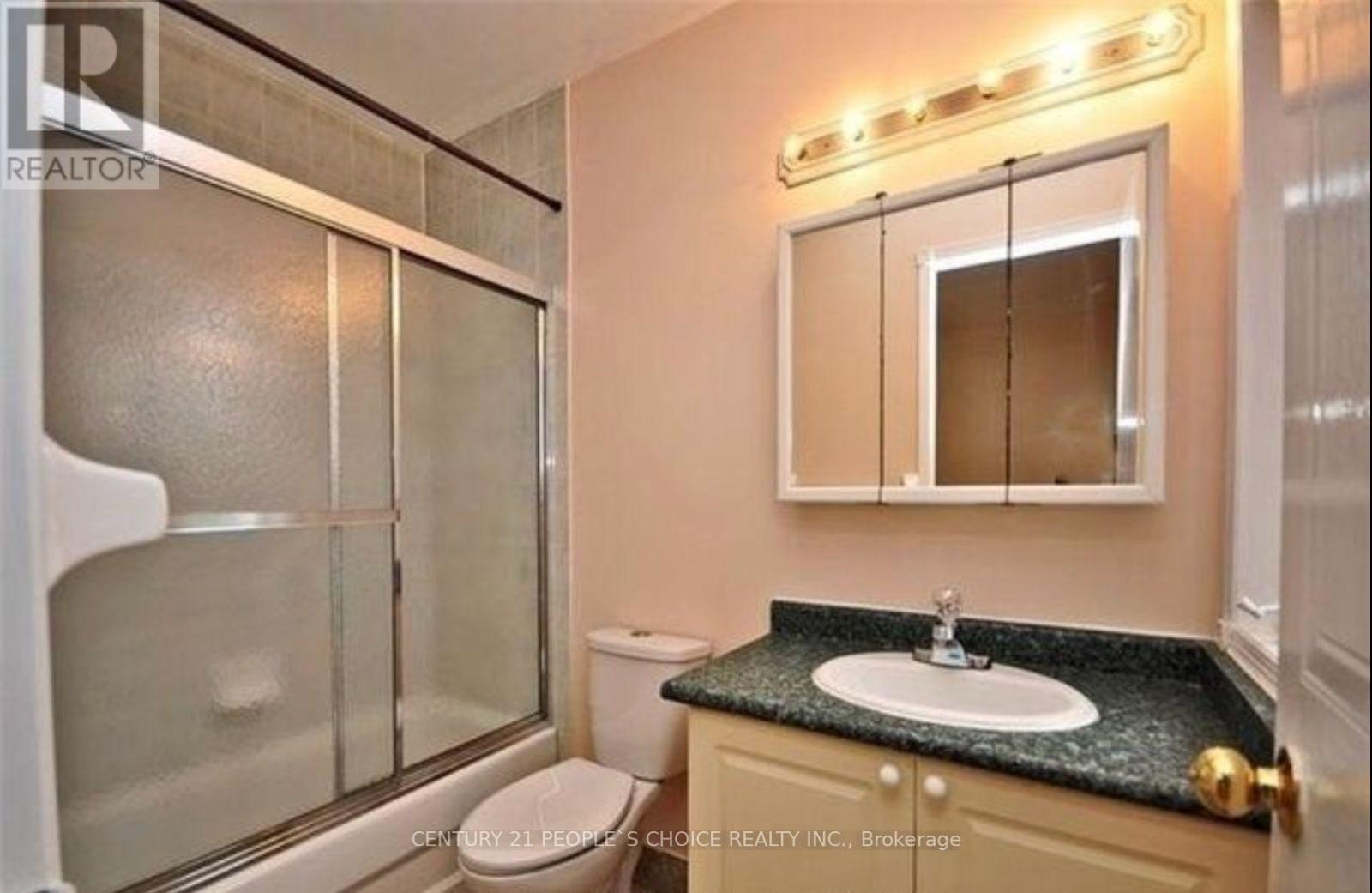 Upper - - 5689 Sidmouth Street, Mississauga, Ontario  L5V 2H1 - Photo 10 - W12382804