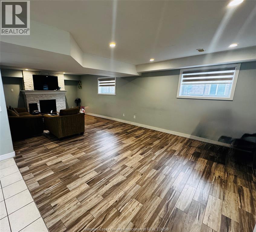 4625 Bunker Avenue Unit# Lower, Windsor, Ontario  N9G 3A8 - Photo 4 - 25022663
