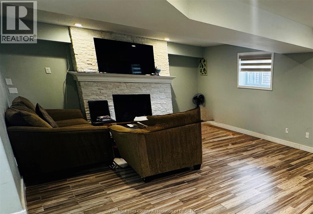 4625 Bunker Avenue Unit# Lower, Windsor, Ontario  N9G 3A8 - Photo 5 - 25022663