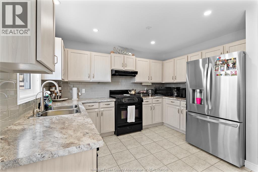 217 Grandview Boulevard, Lakeshore, Ontario  N0R 1A0 - Photo 16 - 25022637