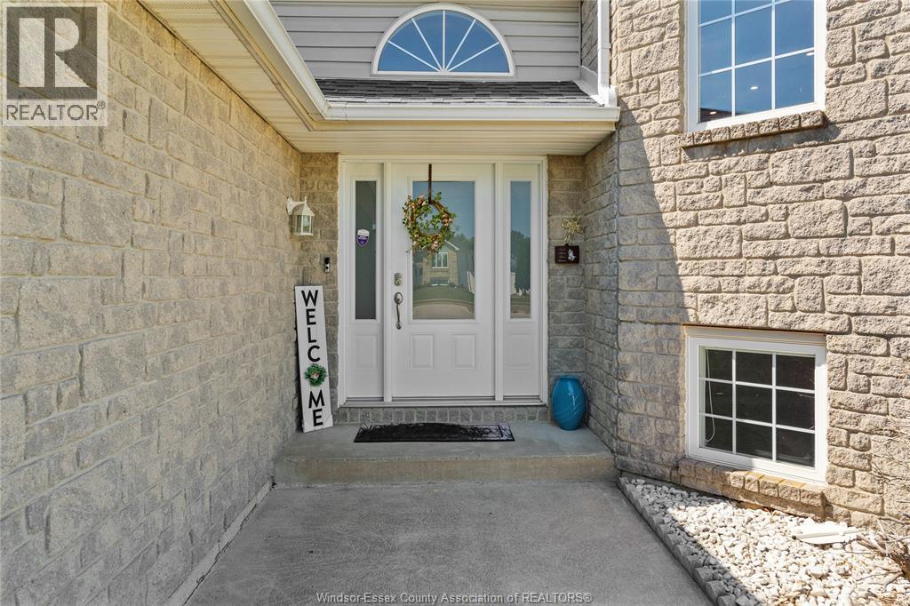Property at 217 GRANDVIEW BOULEVARD image 5