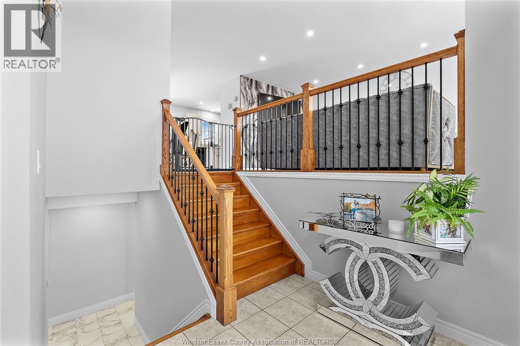 217 Grandview Boulevard, Lakeshore, Ontario  N0R 1A0 - Photo 6 - 25022637