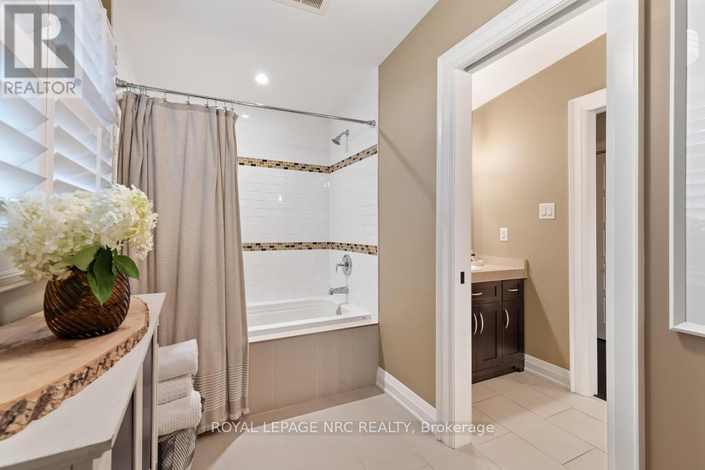 14 Woodington Crescent, St. Catharines, Ontario  L2T 3T7 - Photo 35 - X12373788