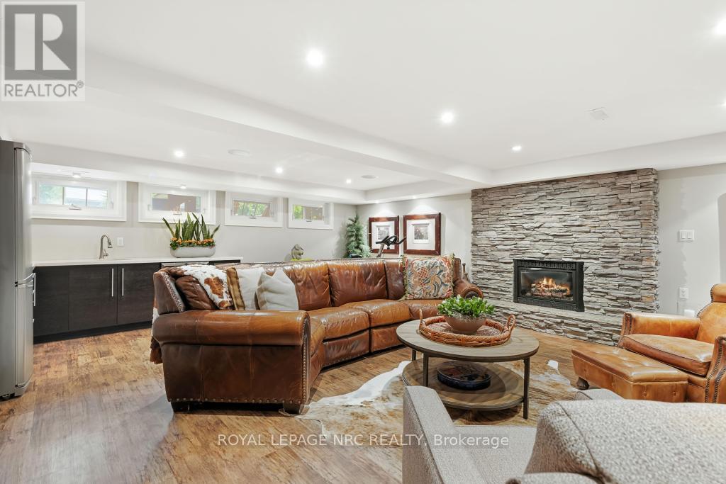 14 Woodington Crescent, St. Catharines, Ontario  L2T 3T7 - Photo 37 - X12373788