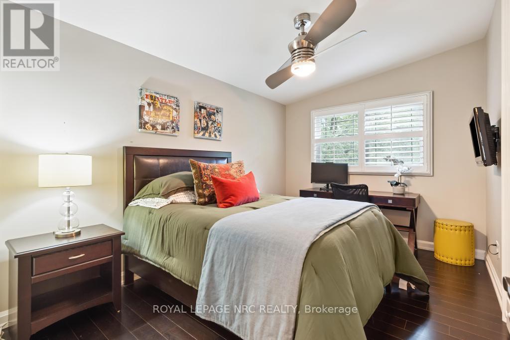 14 Woodington Crescent, St. Catharines, Ontario  L2T 3T7 - Photo 33 - X12373788