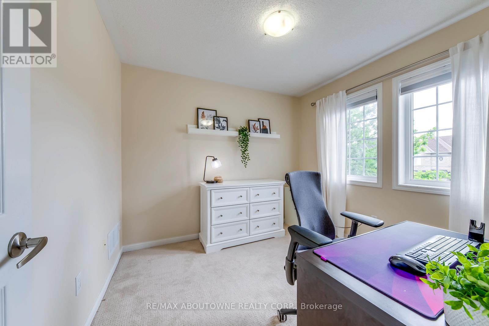 2457 Springforest Drive, Oakville, Ontario  L6M 0A1 - Photo 30 - W12387991