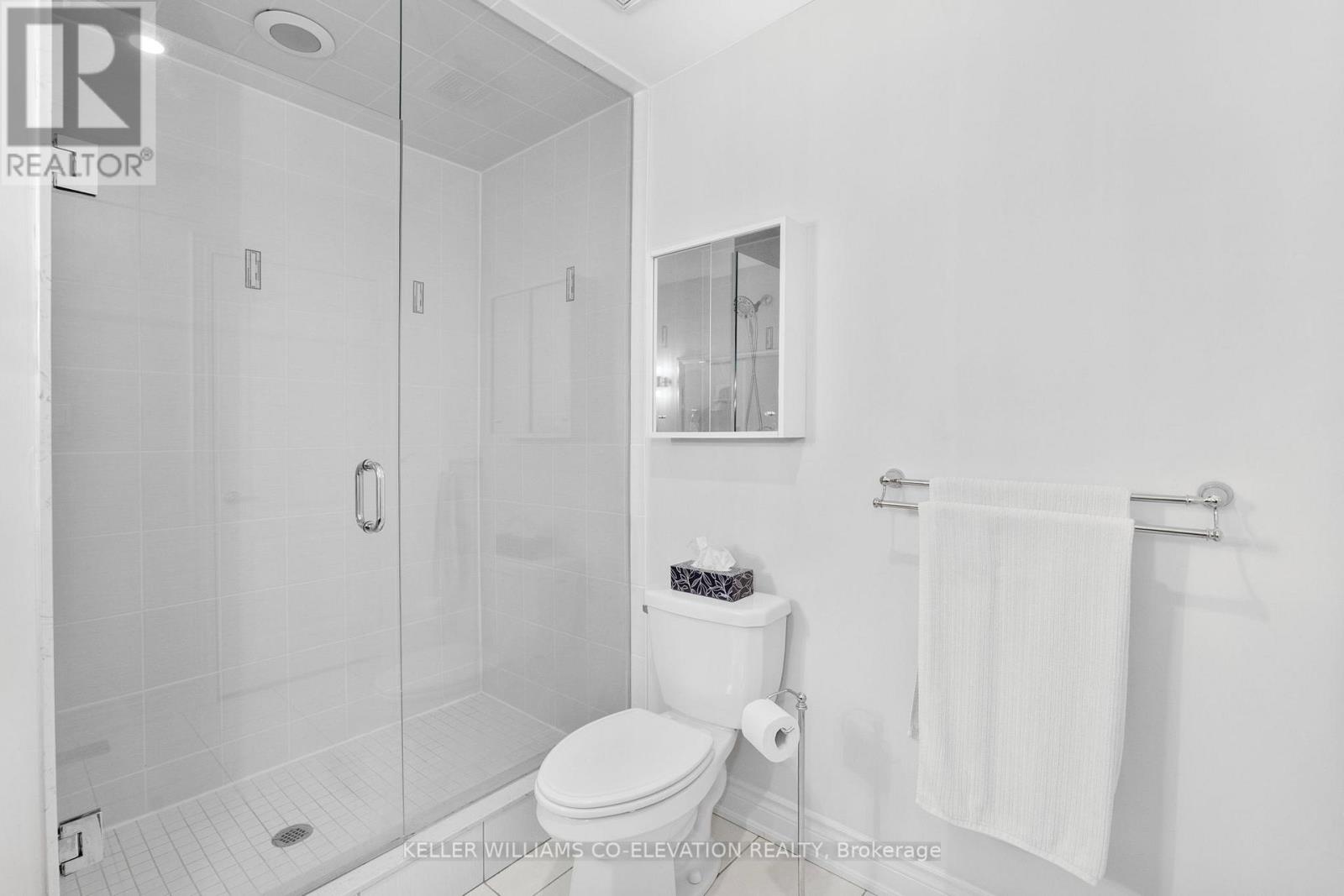 70 Dryden Way, Toronto (Willowridge-Martingrove-Richview), Ontario  M9R 0B2 - Photo 20 - W12388022