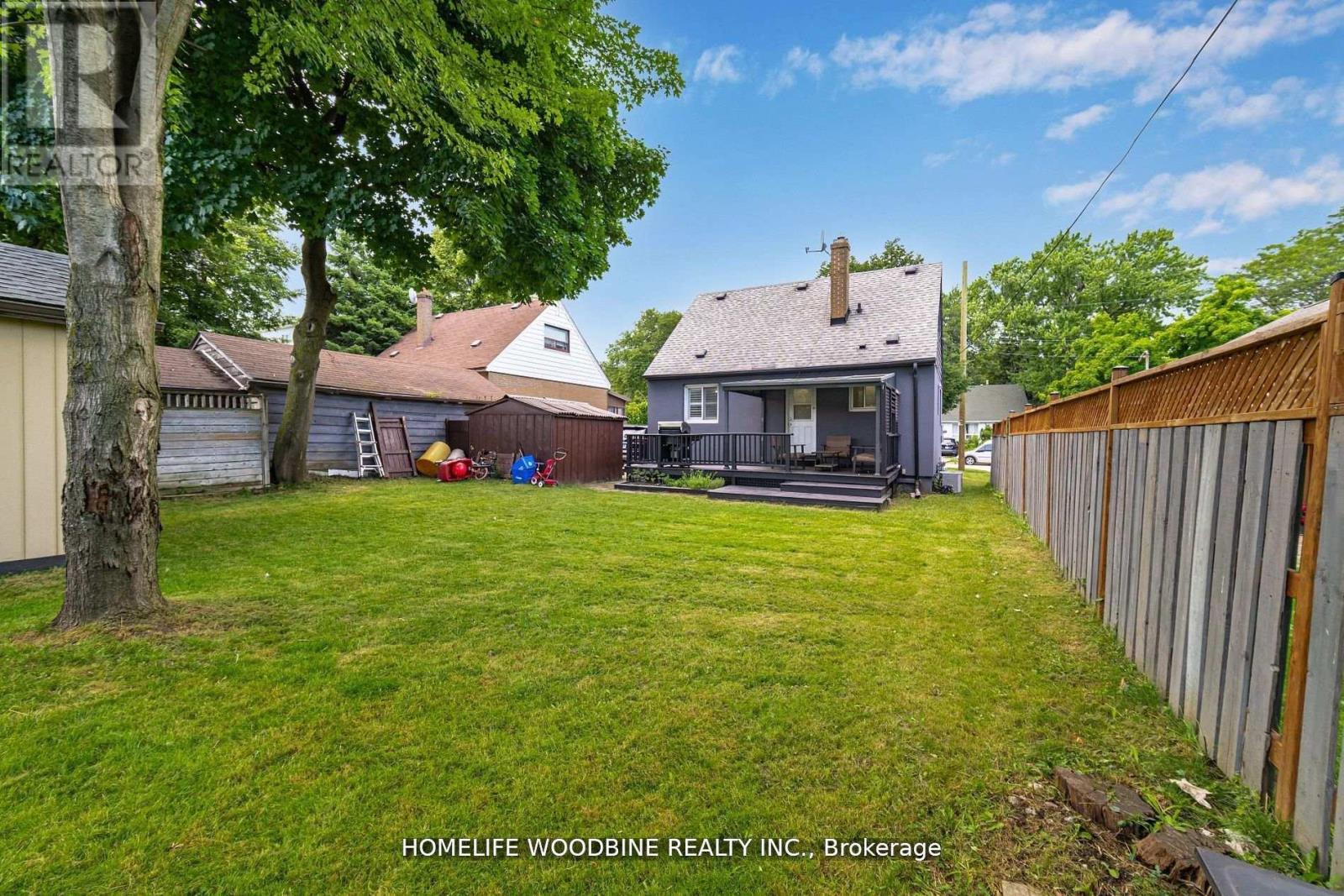 67 Allenby Avenue, Toronto (Elms-Old Rexdale), Ontario  M9W 1S7 - Photo 33 - W12388028
