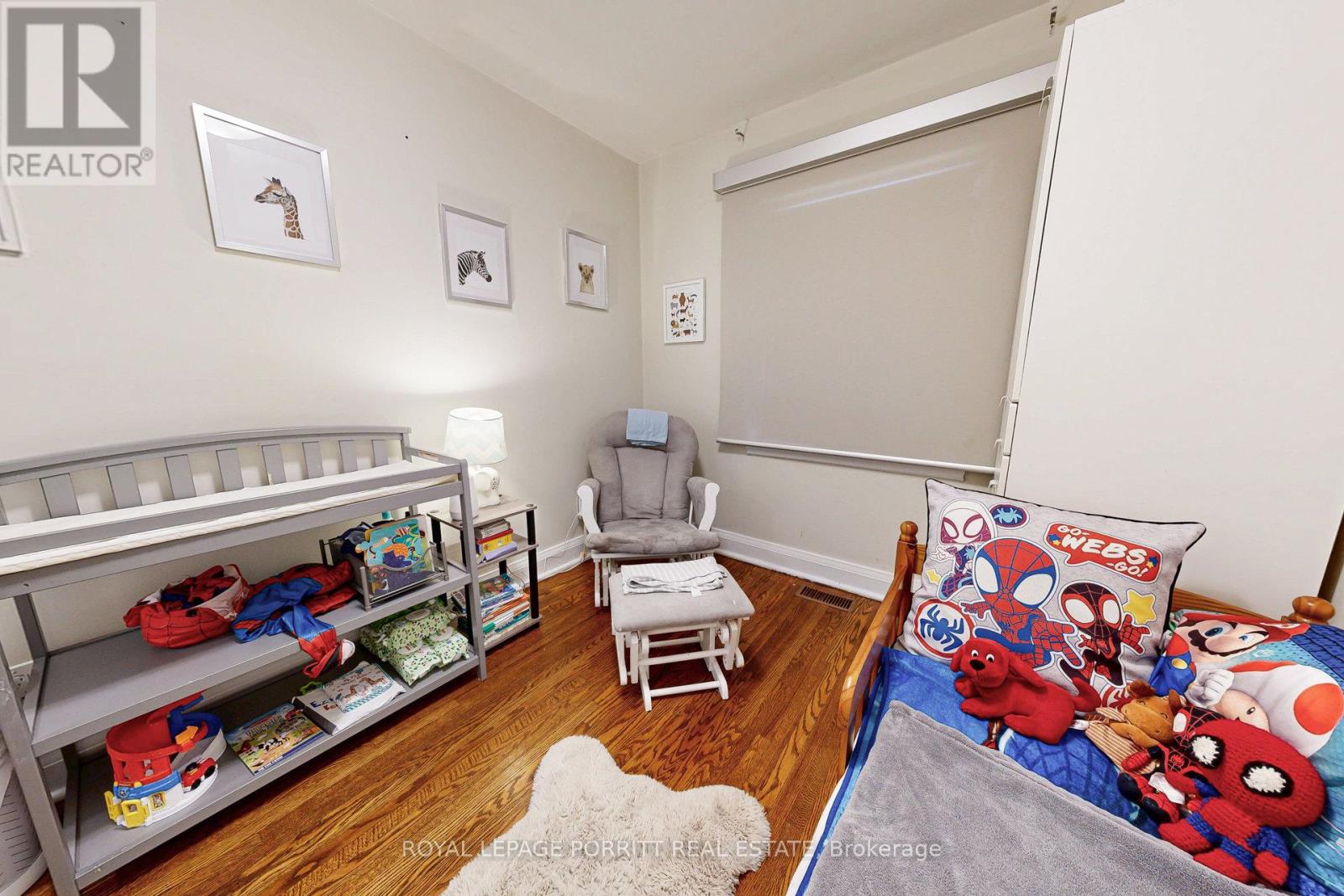 217 Alderbrae Avenue, Toronto, Ontario  M8W 4K4 - Photo 15 - W12388030