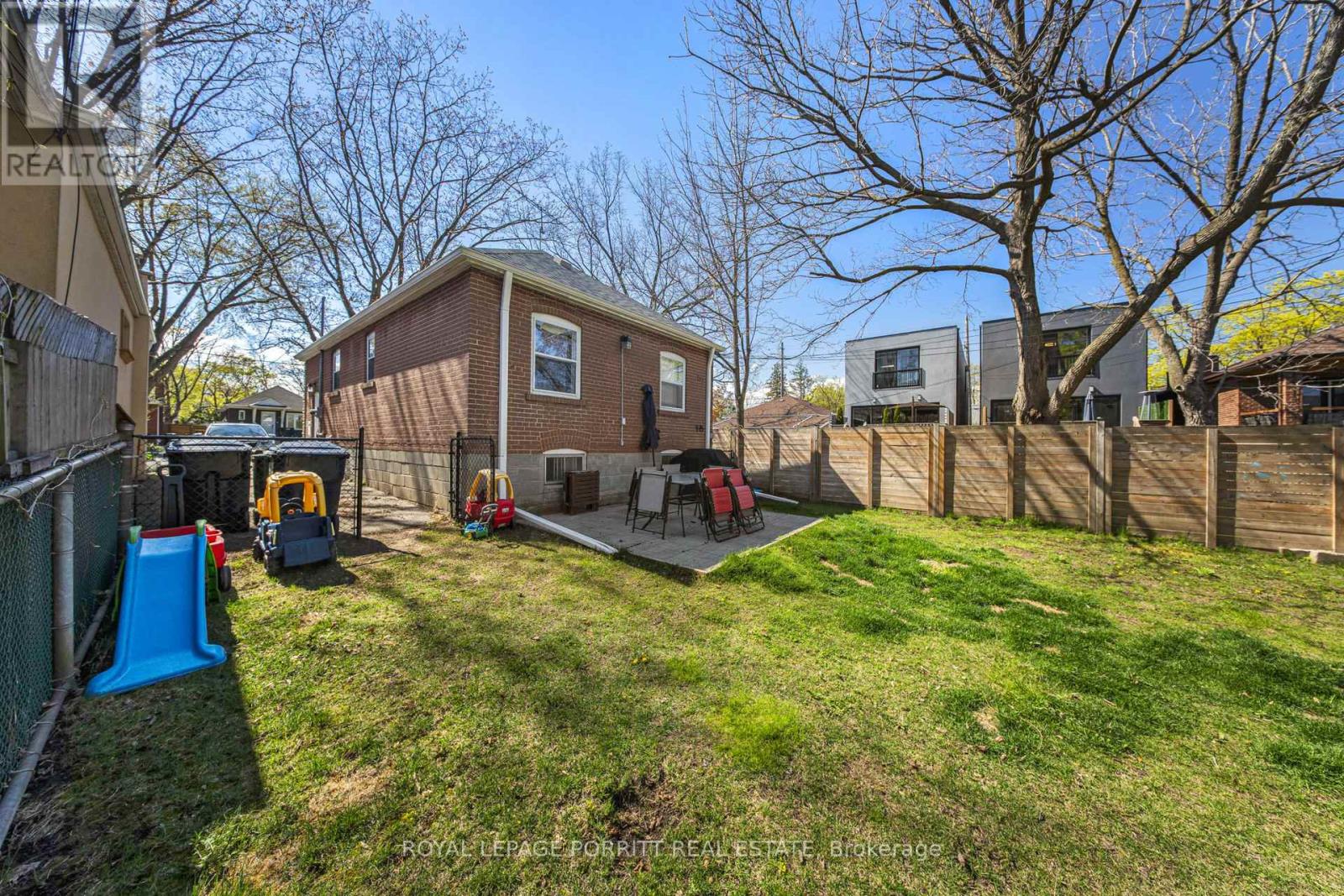 217 Alderbrae Avenue, Toronto, Ontario  M8W 4K4 - Photo 35 - W12388030