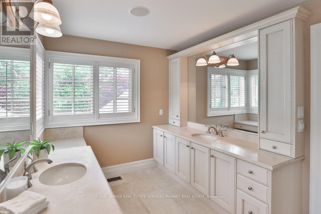 1442 Glenburnie Road, Mississauga, Ontario  L5G 3C8 - Photo 31 - W12388069